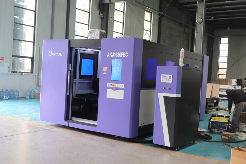 Máquina de corte de Metal por  - Industrial Laser Metal Cutting Machine reseña y precio